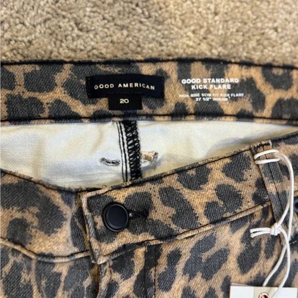 Good American Kick Flare Leopard Print Women Jeans Size 20 Plus - Picture 2 of 9
